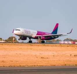 Jet von Wizz Air: Tel Aviv kehrt in den Flugplan zurück.