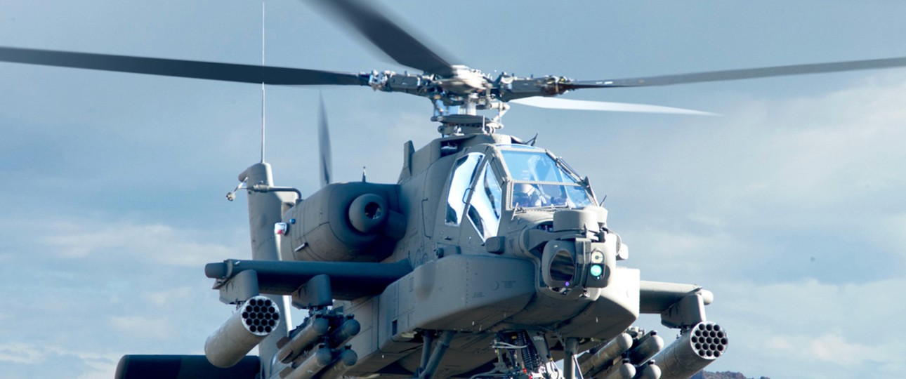 Boeing AH-64 Apache: Absolvierte seinen Erstflug im September 1975.