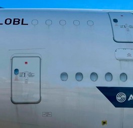 9H-GLOBL: Der erste Airbus A380 von Global Airlines.