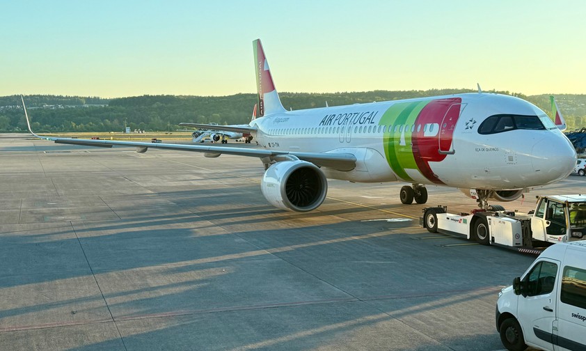 Airbus A320 Neo von Tap am Gate: Wer greift zu?