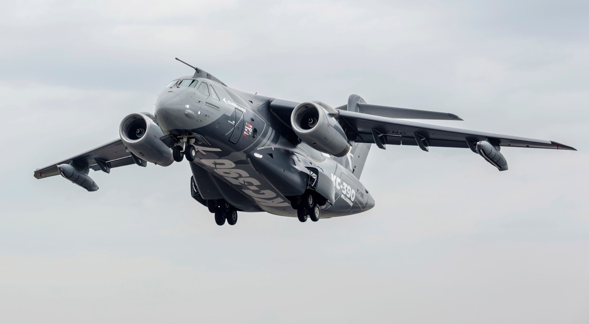 KC-390 Embraer Millennium
