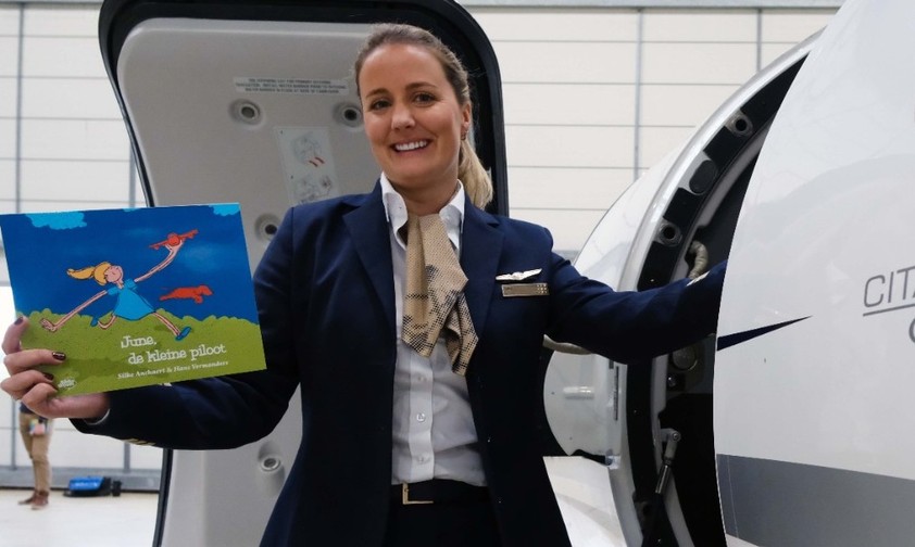 Silke Anckaert: Pilotin und Buchautorin.