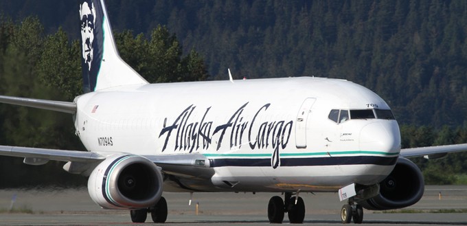 Boeing 737-400 von Alaska Air Cargo (Bild aus dem Jahr 2011): Dieses Exemplar fliegt nicht mehr, 148 andere schon.