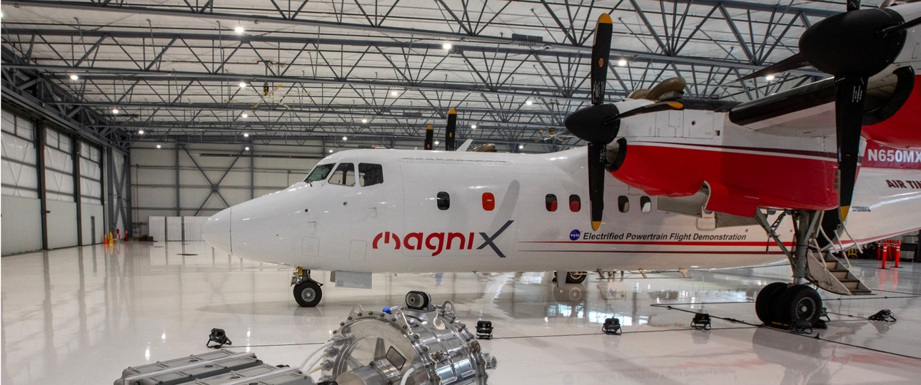 Altes Flugzeug, neue Aufgabe: Die De Havilland Canada Dash 7 mit der Registrierung N650MX