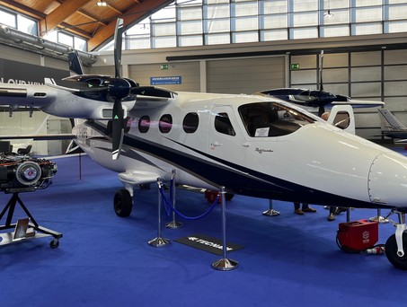 Tecnam P2012 VIP von außen: Der Innenraum ist neu.