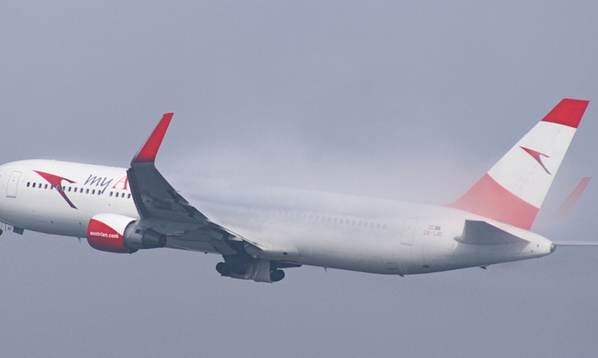 Boeing 767 mit dem Kennzeichen OE-LAT: Austrian verjüngt die Flotte.