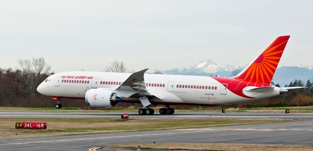 Dreamliner von Air India: Wegen Pilotenmangel für zwölf Stunden geparkt.