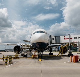 Boeing 777 von British Airways: Ein Flieger musste in Kapstadt bleiben.