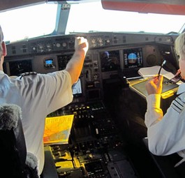 Die Kommunikation im Cockpit ist deutlich besser geworden.