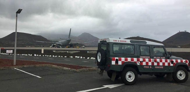 Ascension Island ist eine vulkanische Insel. Das Wideawake Airfield ist ihre Lebensader.