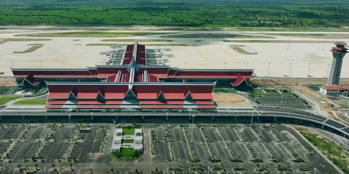 Der neue Siem Reap–Angkor Airport aus der Luft: der neue Flughafen ist seit dem 16.Oktober am Netz.