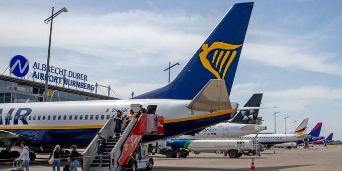 <strong>Nürnberg</strong>

1. Ryanair 1,5 Millionen
2. Lufthansa 416.000
3. Eurowings 382.000