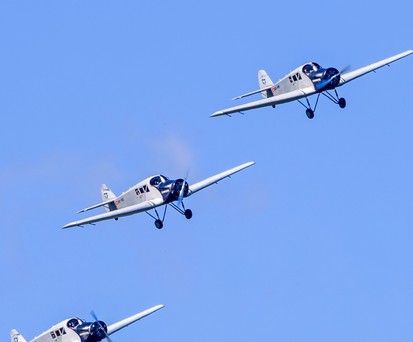 Junkers F 13 im Formationsflug - dem Flugplatz St. Gallen-Altenrhein zu Ehren.