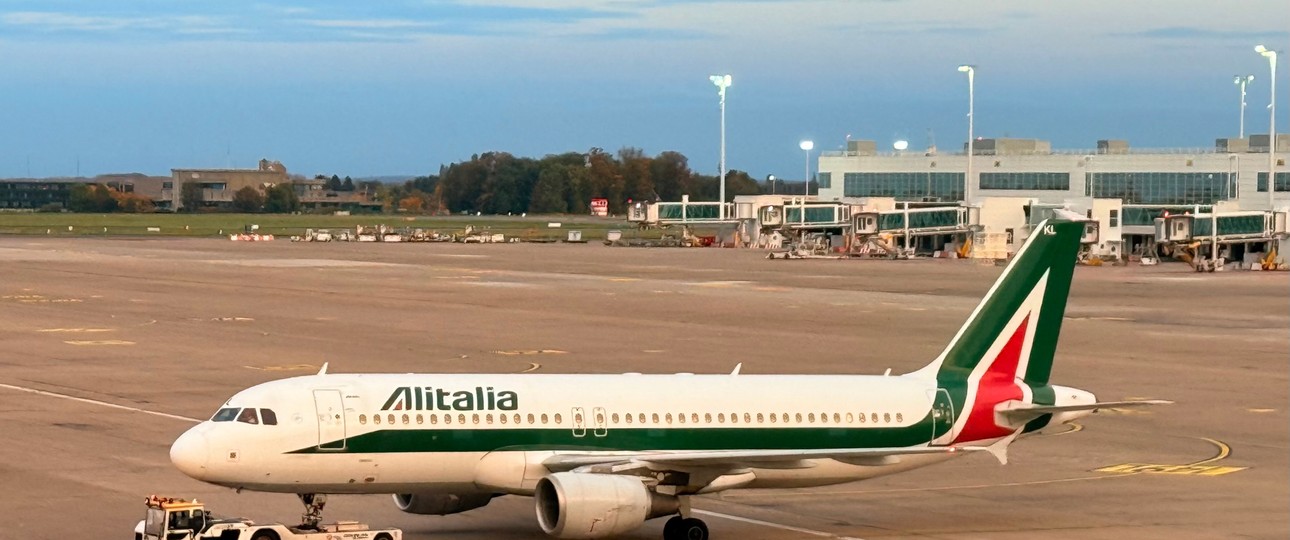 Airbus A320 von ITA AIrways, der noch die alte Lackierung trägt: Wie schnell kehrt die Marke zurück?