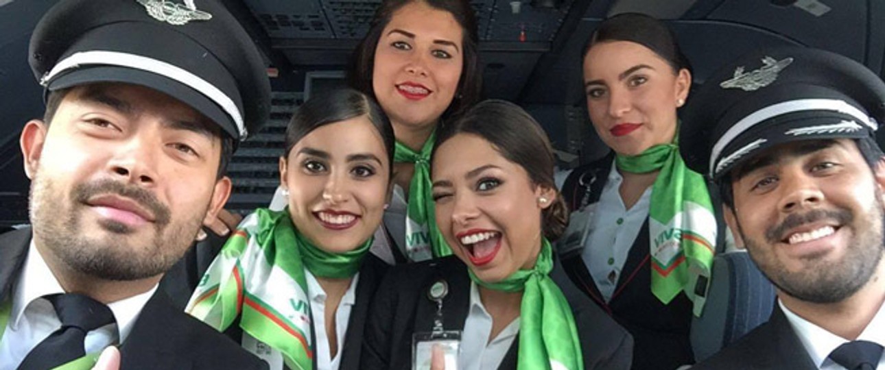 Crew von Viva Aerobus: Die Fluglinie ist bald ganz in mexikanischen Händen.