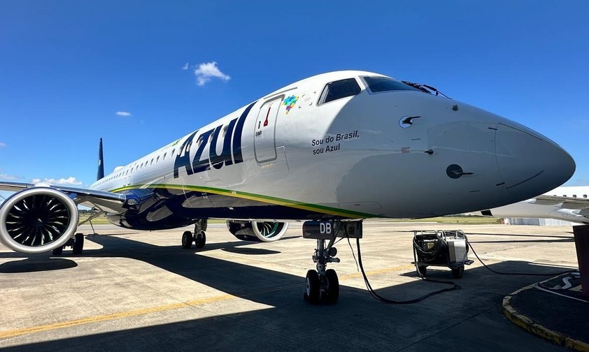 azul embraer e195 e2 ps adb