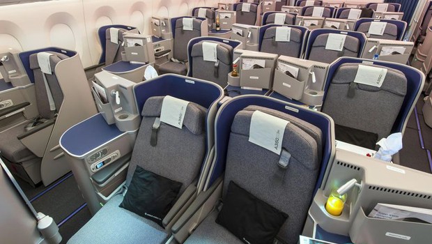 In der Business Class gibt es vier Sitze pro Reihe.