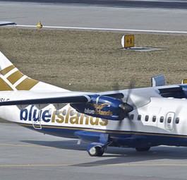 Stellenstreichungen zum Jahreswechsel: Blue Islands fliegt dann nicht mehr nach Paris, Amsterdam und Zürich.