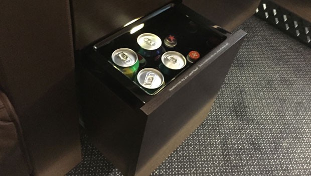 Standardgetränke stehen in der eigenen Minibar bereit.