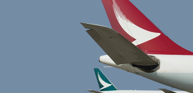 Di Covid-19-Pandemie traf Cathay hart. Dabei wurde die Tochter Cathay Dragon geschlossen.