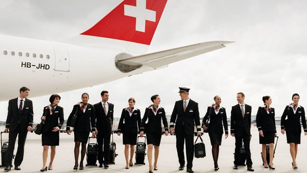 Swiss: Sie wird weiterhin den Schweizer Verkehr übernehmen, aber sich wohl noch vermehrt auf das Drehkreuz Zürich konzentrieren. Basel wird von Eurowings übernommen.