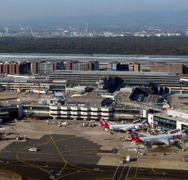 Zuerst der Blick auf Europa.

Platz 3: <b>Frankfurt</b><b> (FRA) </b>mit einem Connectivity-Index-Wert von <strong>447.</strong>
