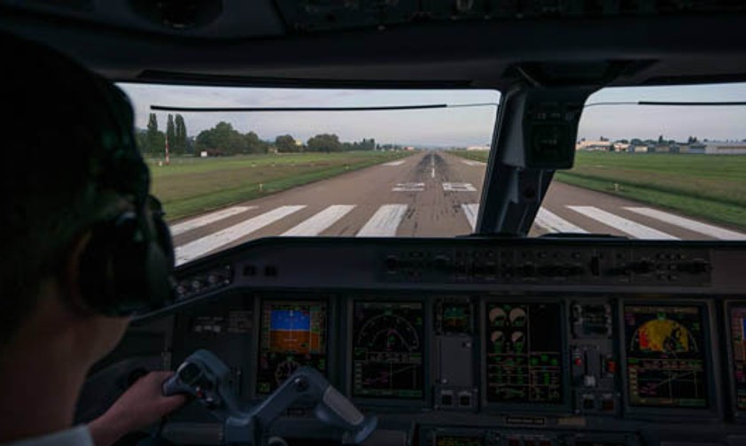 Start am Flughafen Altenrhein: Gewisse Passagiere zahlen nur so viel, wie sie wollen.