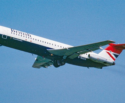 British Airways verwendete die BAC 1-11 auf zahlreichen Europastrecken. Neben sechs «kurzen» BAC 1-11 hatte noch ihre Vorgängerin BEA British European Airways 18 Exemplare der gestreckten Version 500 bestellt. Später erweiterte British Airways die Flotte durch Zukäufe und infolge der Fusion mit BCAL British Caledonian auf insgesamt 40 Einheiten, darunter die BAC 1-11-539GL G-BGKG (13.7.85).