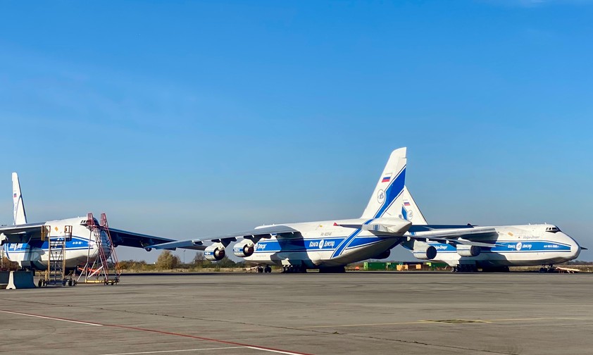 antonov an 124 volga dnepr flugfhafen leipzig halle 01