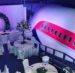 Das Oberdeck der 747 mit der Kennung G-BYGA: Heute kann in Manchester in der Maschine geheiratet werden.