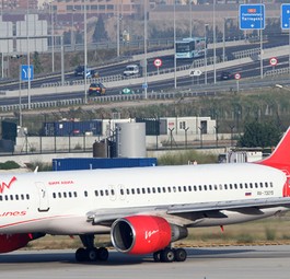 Boeing 757-200 von Vim Airlines: Drei solche Flugzeuge werden versteigert.
