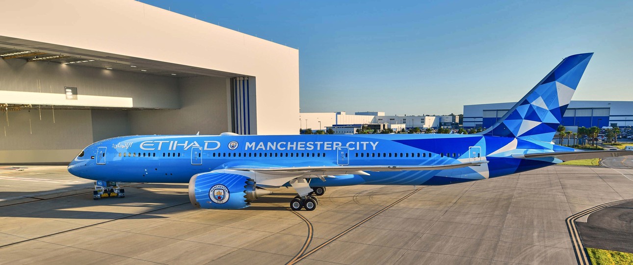 Boeing 787-9 von Etihad: Trägt eine Manchester-City-Lackierung.