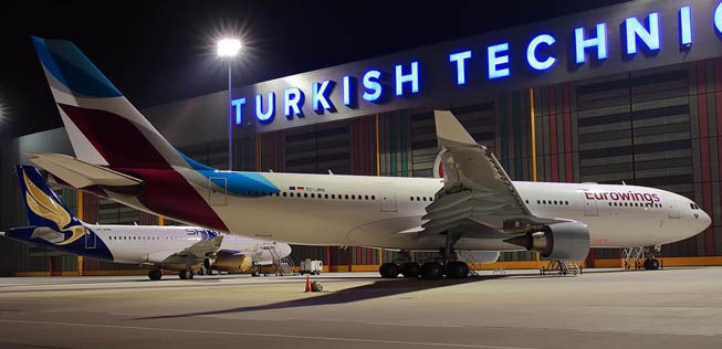 Airbus A330: Er trägt bereits die Farben von Eurowings.