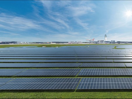 Photovoltaikanlage am Flughafen Wien: Es ist die größte Österreichs.