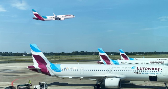 eurowings airbus a321 neo boeing 737 max 8 dus
