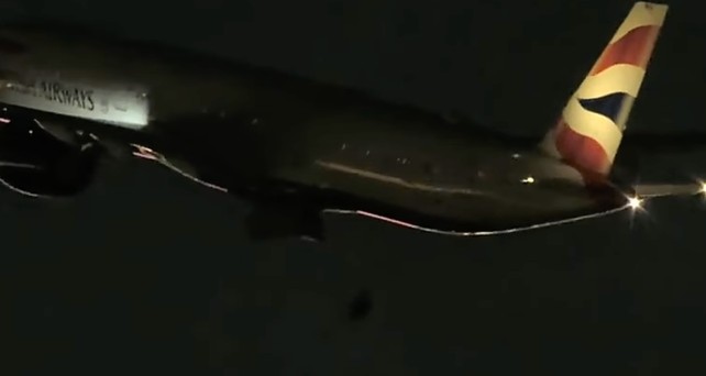 Abfallendes Rad: Das Flugzeug flog ohne Probleme bis ans Ziel in London. 