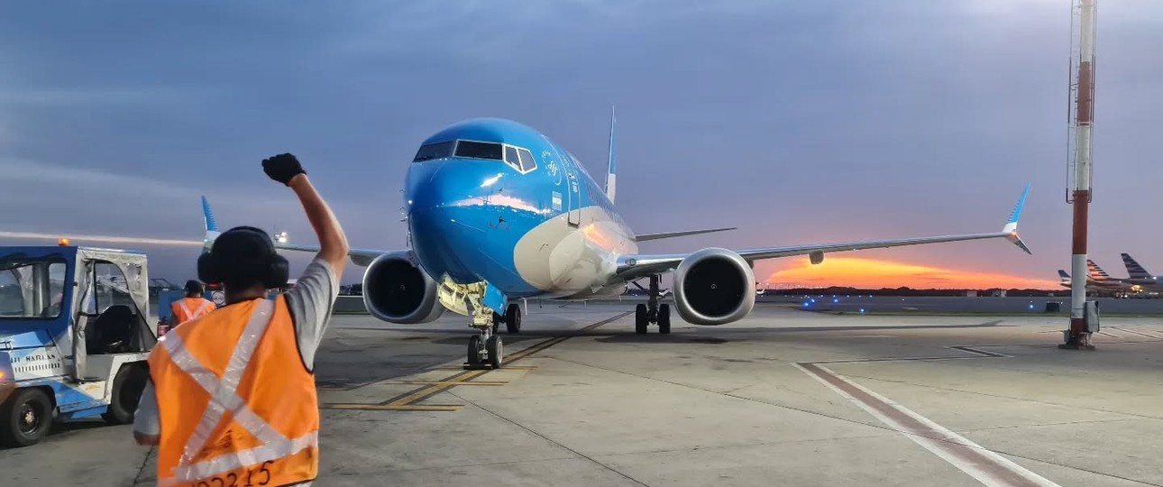Boeing 737 von Aerolinas Argentinas: Argentinien soll 390 Million Dollar für Enteignung zahlen. 