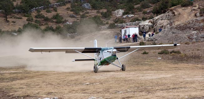 Lange Zeit wurde er in Nepal für Flüge in abgelegene Himalaya-Gegenden eingesetzt.