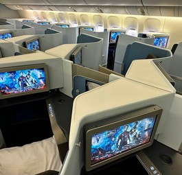 Die neue Business-Kabine von KLM in den Boeing 777.