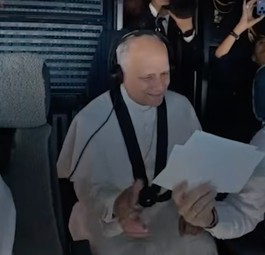 Papst Leo: Offenbar auch ein Luftfahrtfan.