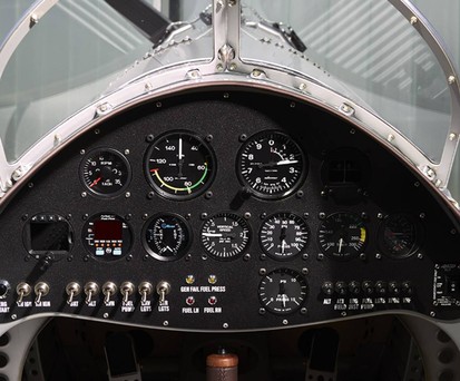 Das Cockpit der Junkers A50 Heritage: Keine Bildschirme.