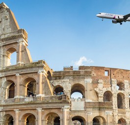 A321 LR über dem Kolosseum in Rom: ITA mietet die Variante.