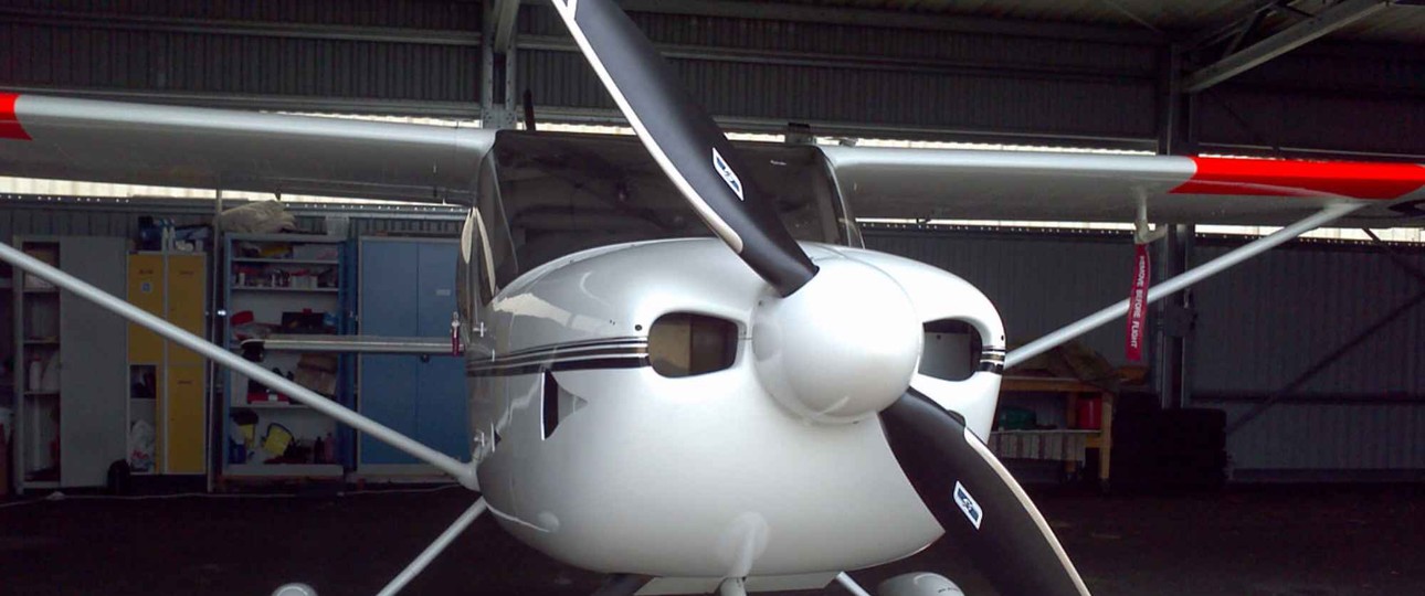 Ein Kleinflugzeug mit einem Propeller von Whirlwind: Das Unternehmen gehört künftig Hartzell Propeller.