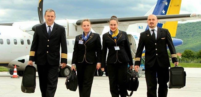 Crew von B&amp;H Airlines: Die Flugzeuge der bosnischen Airline fliegen bereits nicht mehr.