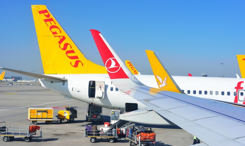 Flugzeuge von Pegasus Airlines und Turkish Airlines: Beide Airlines verzichten dauerhaft auf Flüge nach Israel.