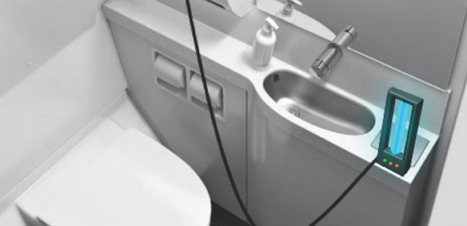 Idee einer UV-C-Lampe von Lufthansa Technik und der Firma Diehl: Schnelle Desinfektion der WC-Räume.