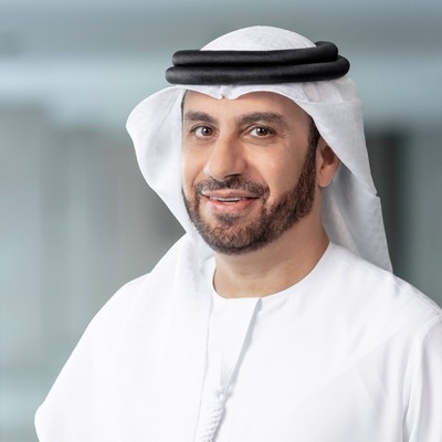 Airbus A350, Boeing 777 (li8nks) und Adnan Kazim (rechts): Emirates will größere Flieger.