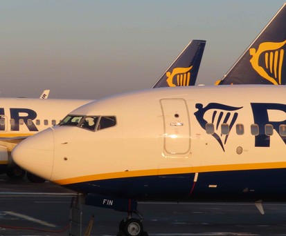 Mehrere Ryanair-Flugzeuge: Der Billigflieger wird in diesem Jahr 300 Strecken von und nach Deutschland anbieten.
