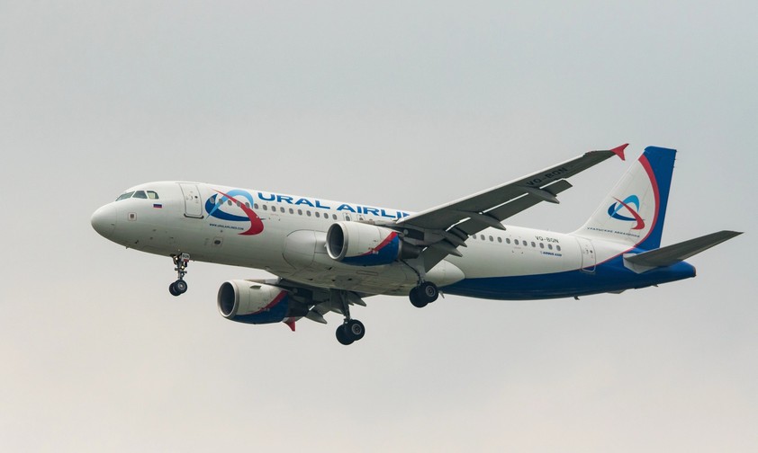 A320 von Ural Airlines: Auch bei der Airline kam es kürzlich zu Problemen mit einem Triebwerk.