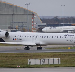 Bombardier CRJ 900 von Lufthansa Cityline: Hebt nicht mehr ab.